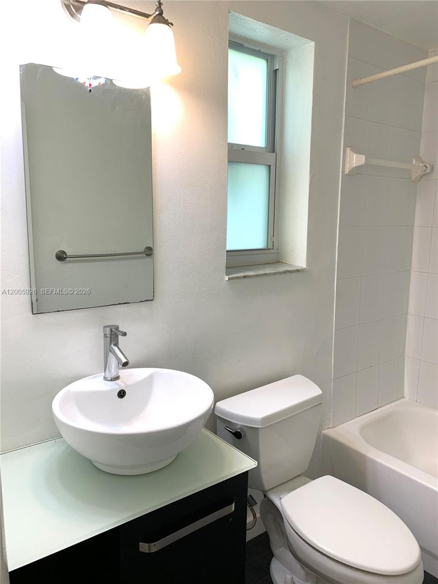 1515 West Ave # 5, Miami Beach FL 33139 — 8