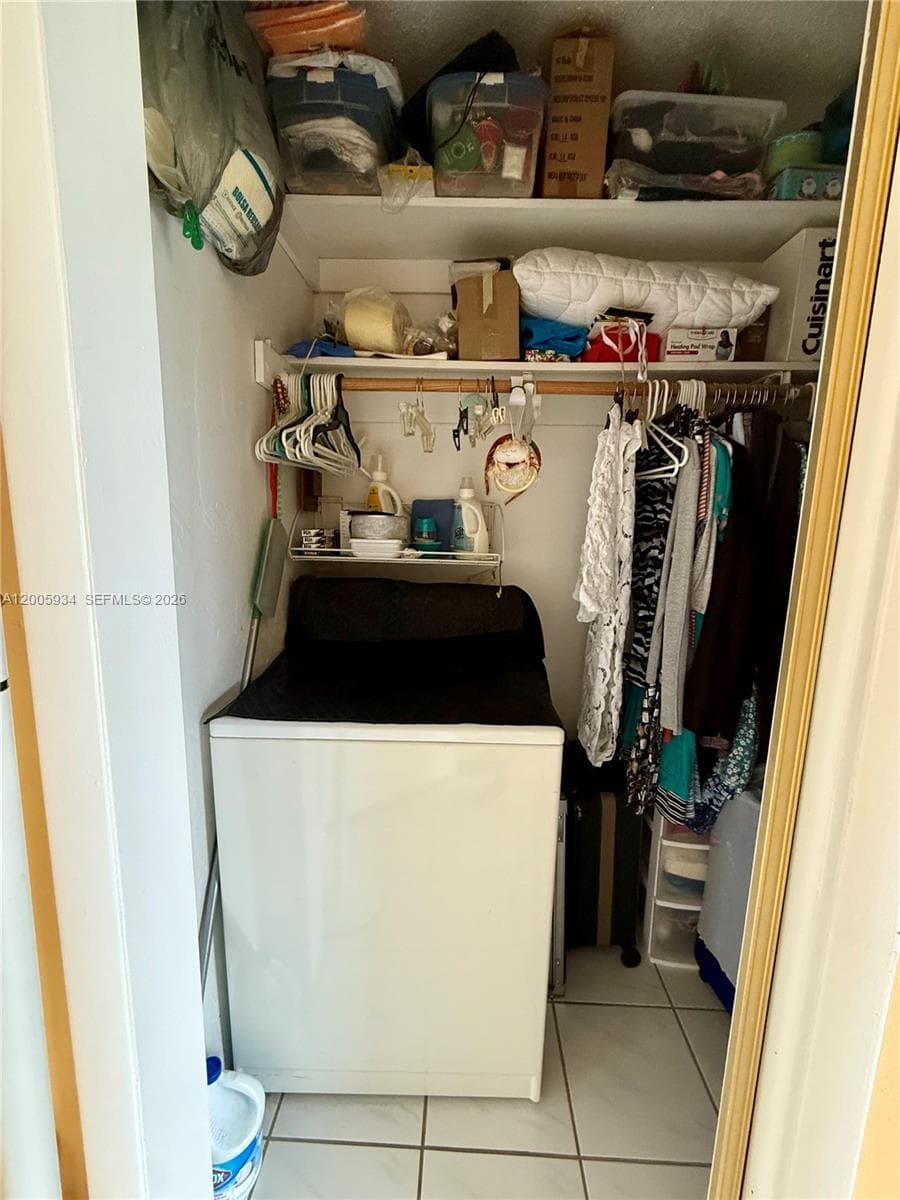 11 NE 204th St # 23, Miami Gardens FL 33179 — 5