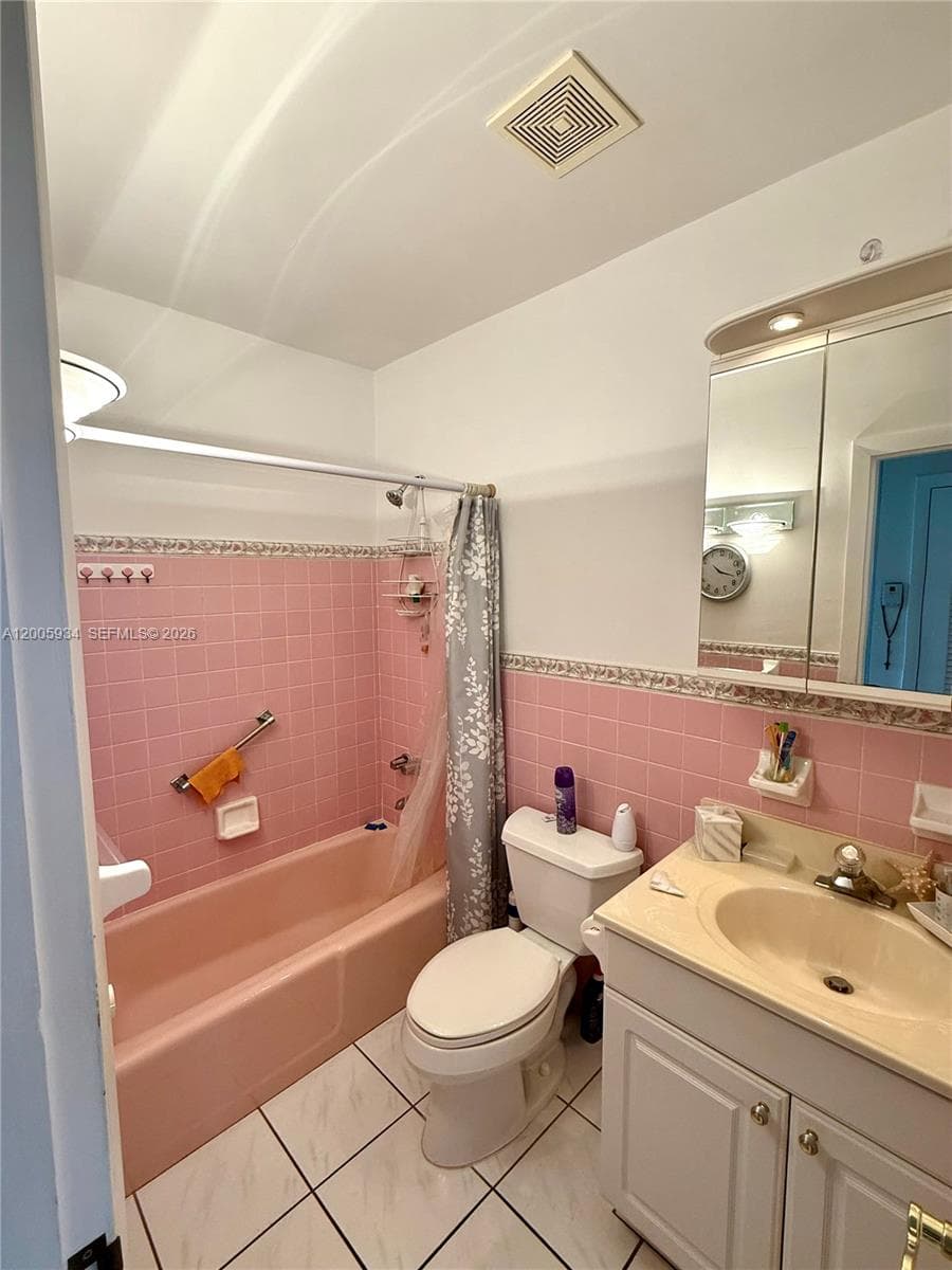 11 NE 204th St # 23, Miami Gardens FL 33179 — 10