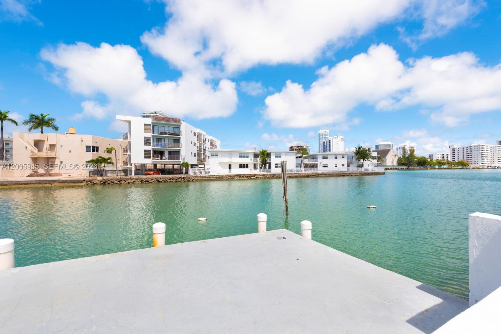 6941 Bay Dr # B3, Miami Beach FL 33141 — 17