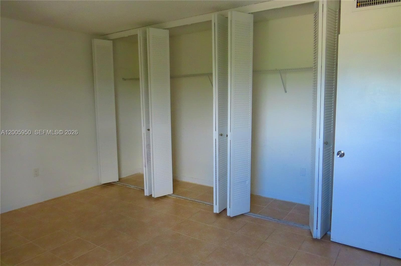 1975 NE 135th St # 3C, North Miami FL 33181 — 15