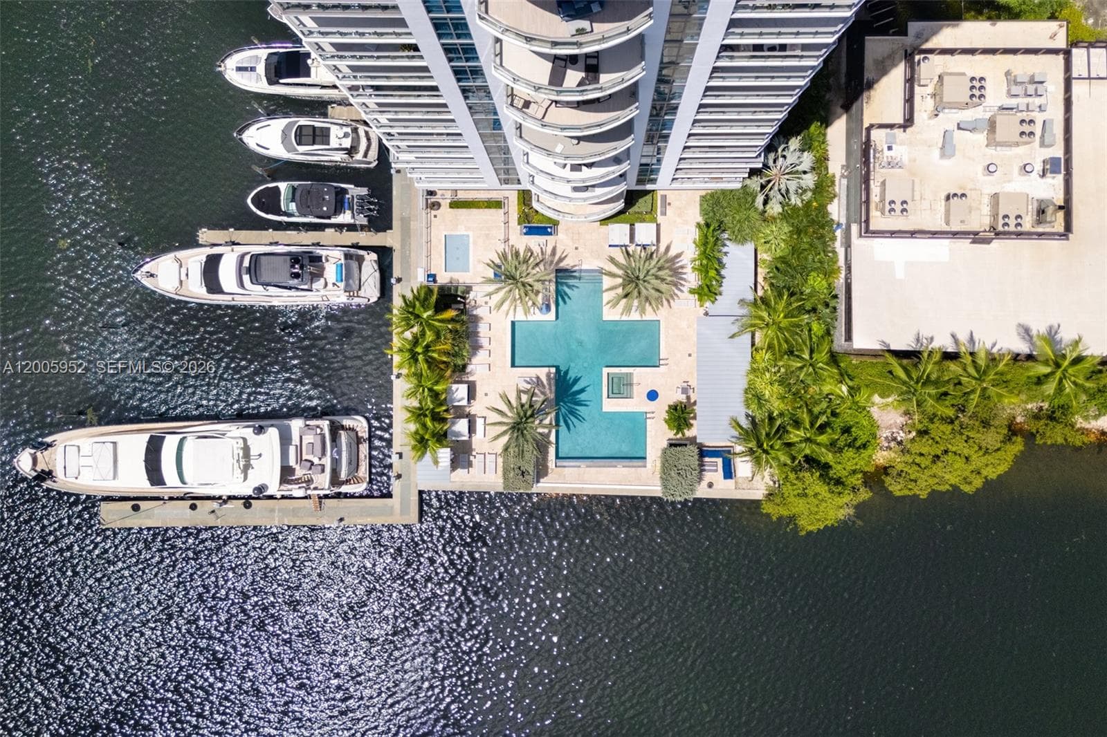 17301 Biscayne Blvd # 1704, North Miami Beach FL 33160 — 36