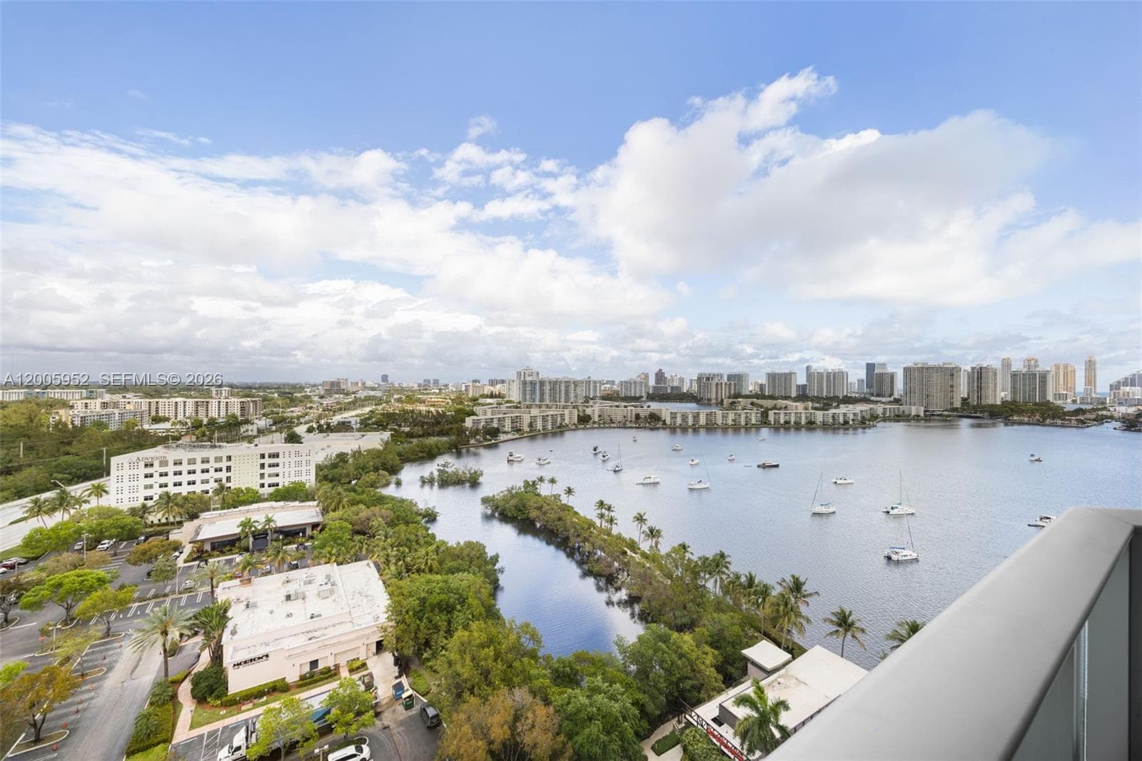 17301 Biscayne Blvd # 1704, North Miami Beach FL 33160 — 32