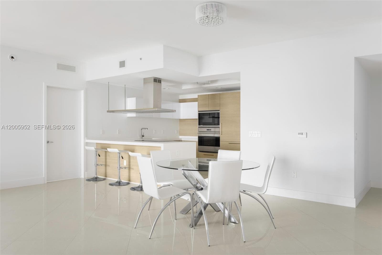 17301 Biscayne Blvd # 1704, North Miami Beach FL 33160 — 5