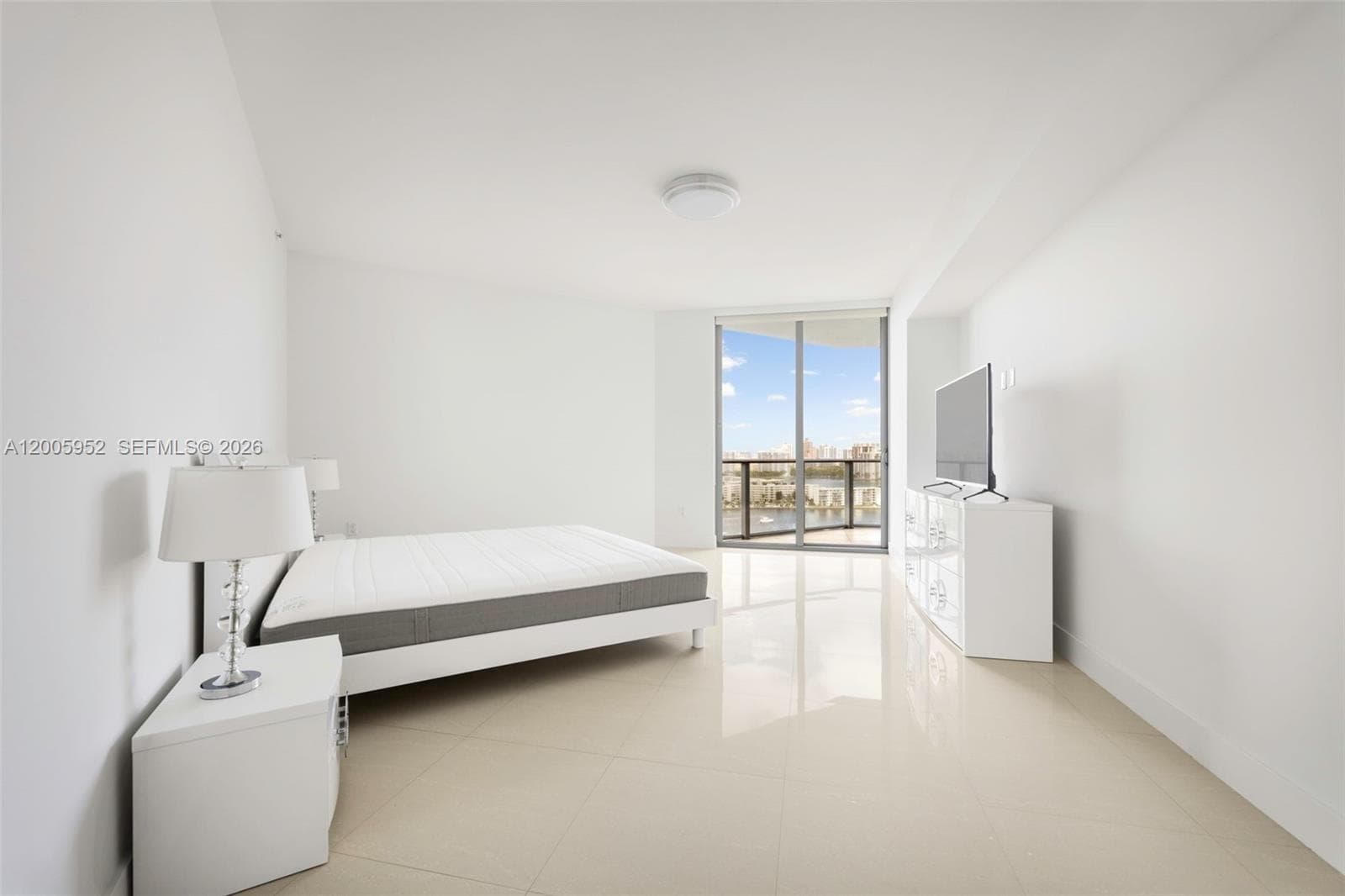 17301 Biscayne Blvd # 1704, North Miami Beach FL 33160 — 21