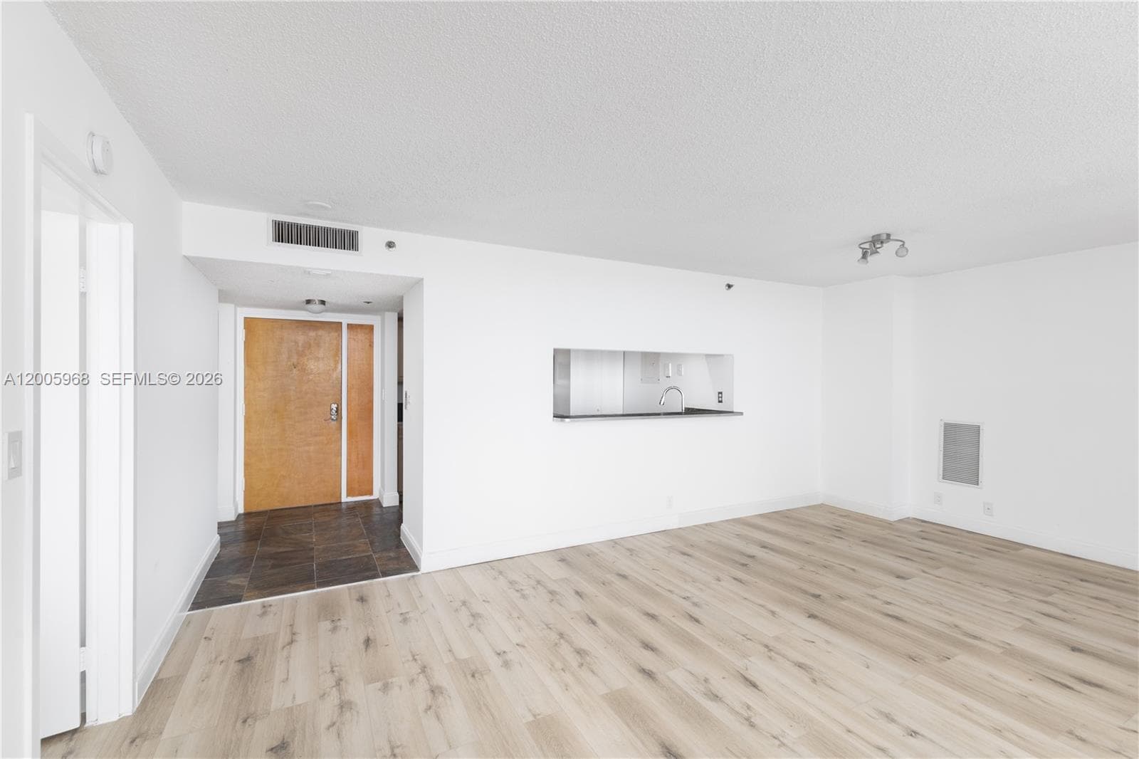7601 E Treasure Dr # 1621, North Bay Village FL 33141 — 21