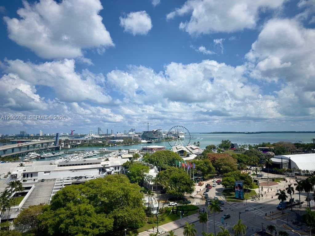 398 NE 5th St # 4313, Miami FL 33132 — 1