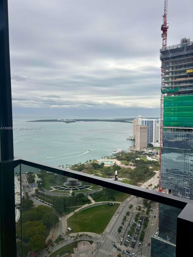 398 NE 5th St # 4313, Miami FL 33132 — 15