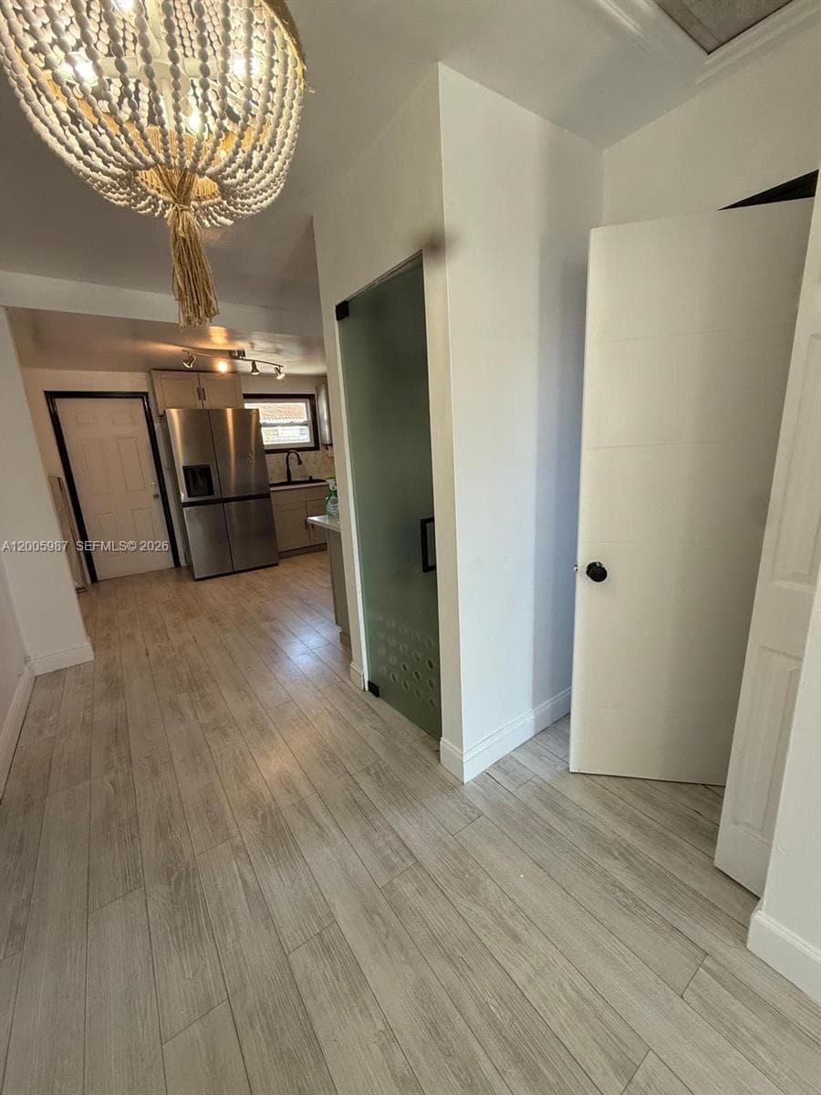 311 NW 32nd Ct, Miami FL 33125 — 16