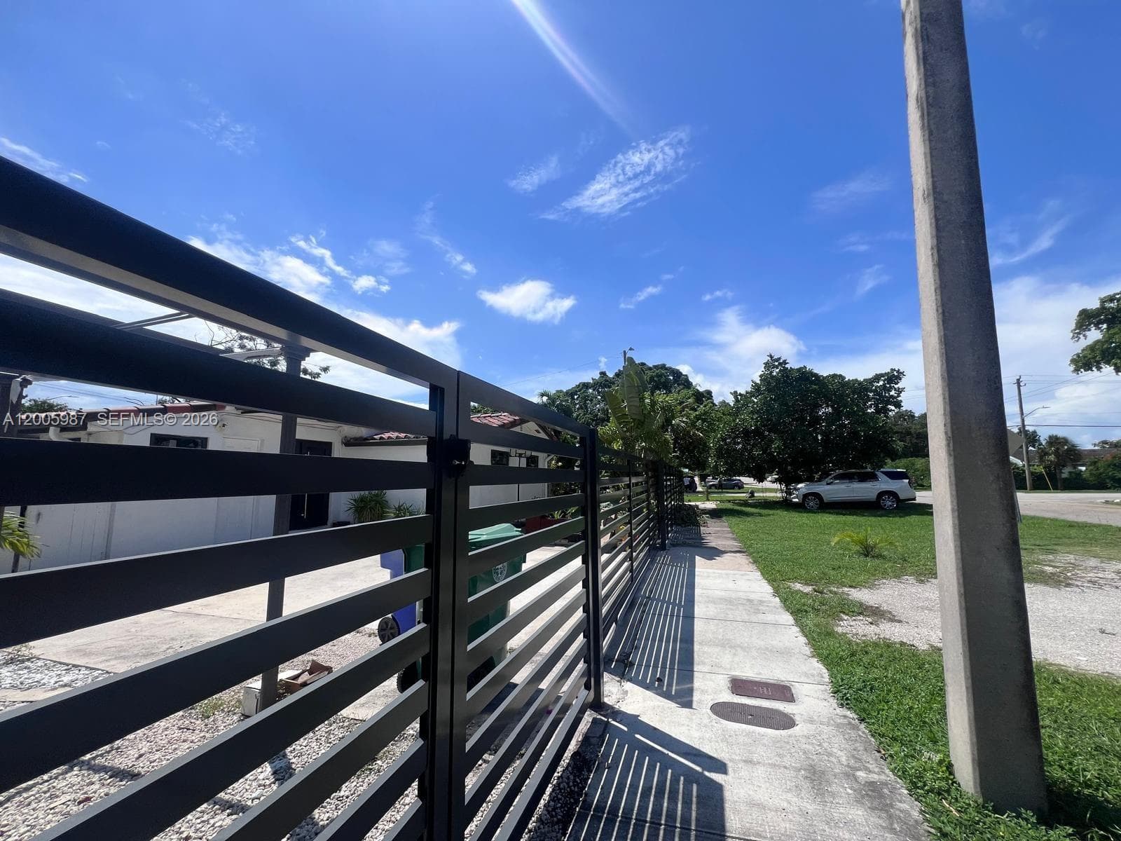 311 NW 32nd Ct, Miami FL 33125 — 7
