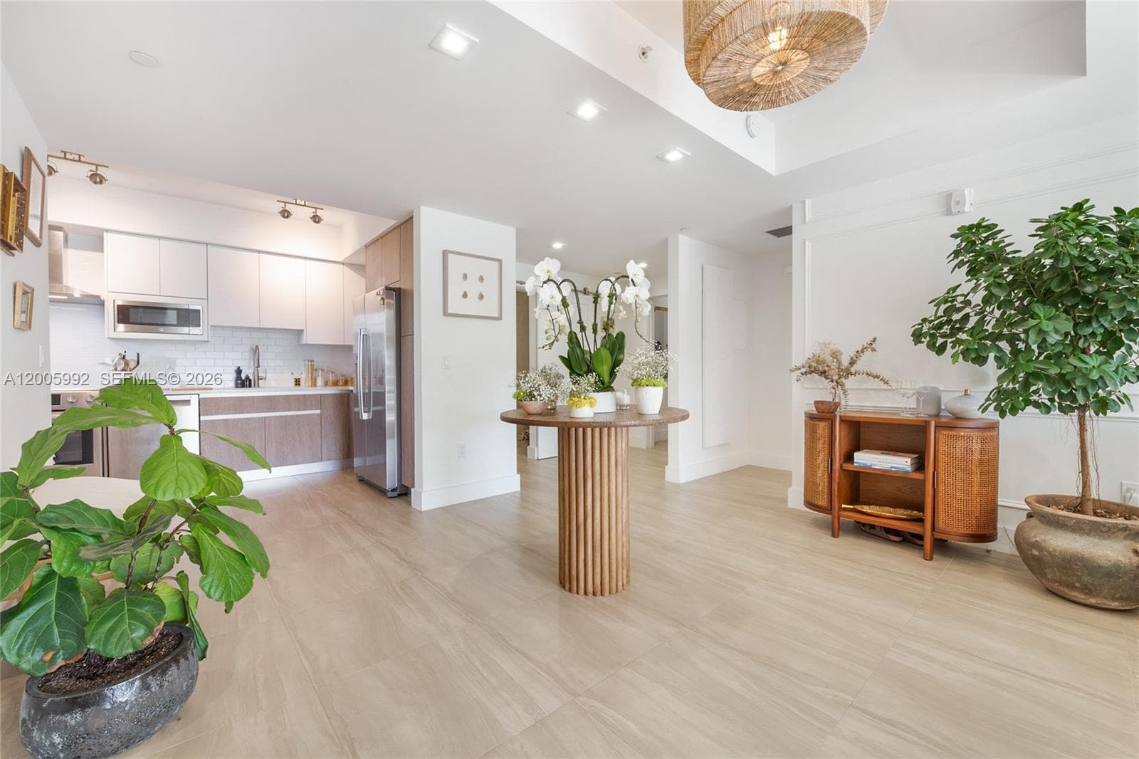 120 Salamanca Ave # 3B, Coral Gables FL 33134 — 6