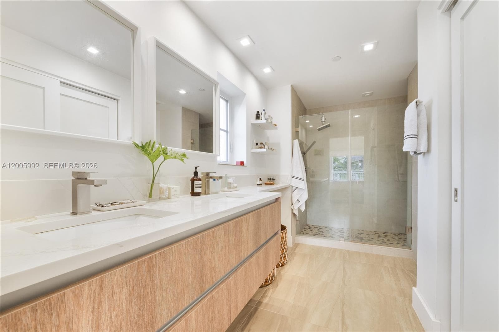 120 Salamanca Ave # 3B, Coral Gables FL 33134 — 10