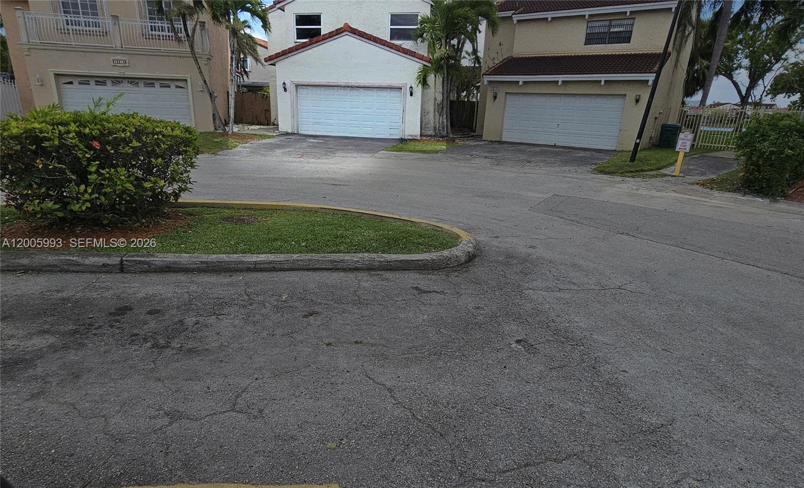 13216 SW 10th Ter, Miami FL 33184 — 2