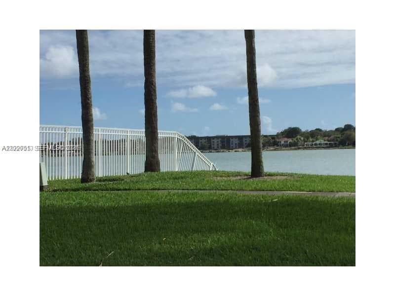 20840 San Simeon Way # 209, Miami FL 33179 — 23