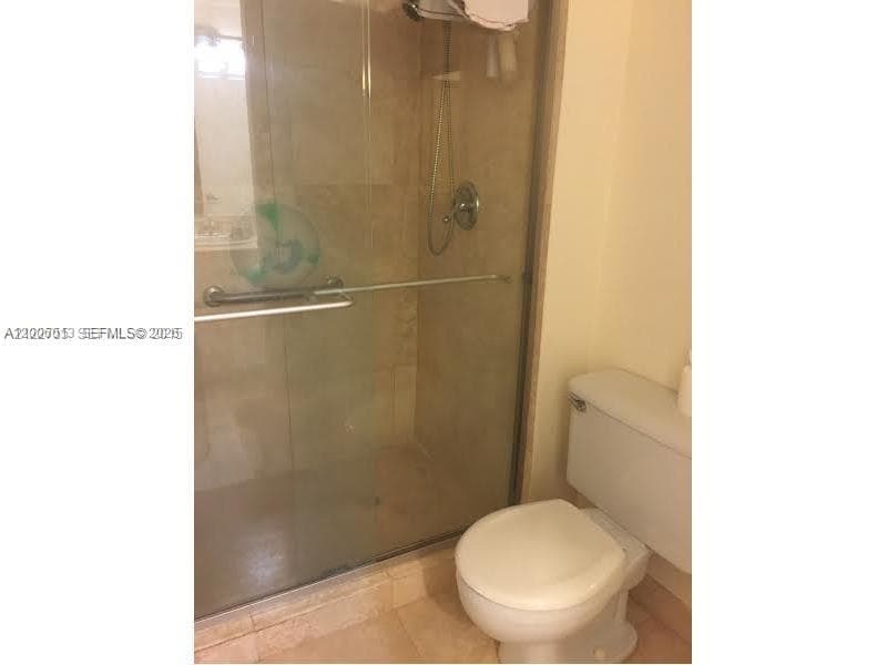 20840 San Simeon Way # 209, Miami FL 33179 — 13