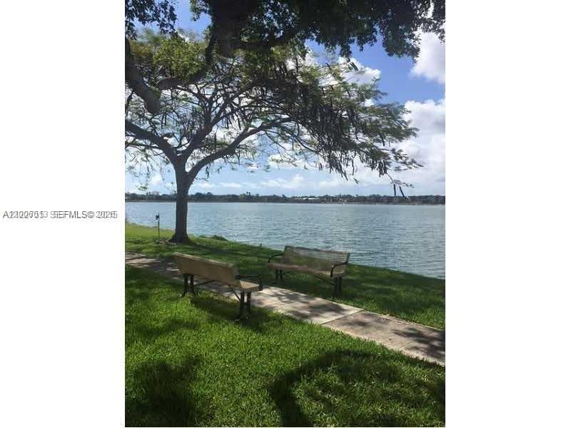 20840 San Simeon Way # 209, Miami FL 33179 — 32