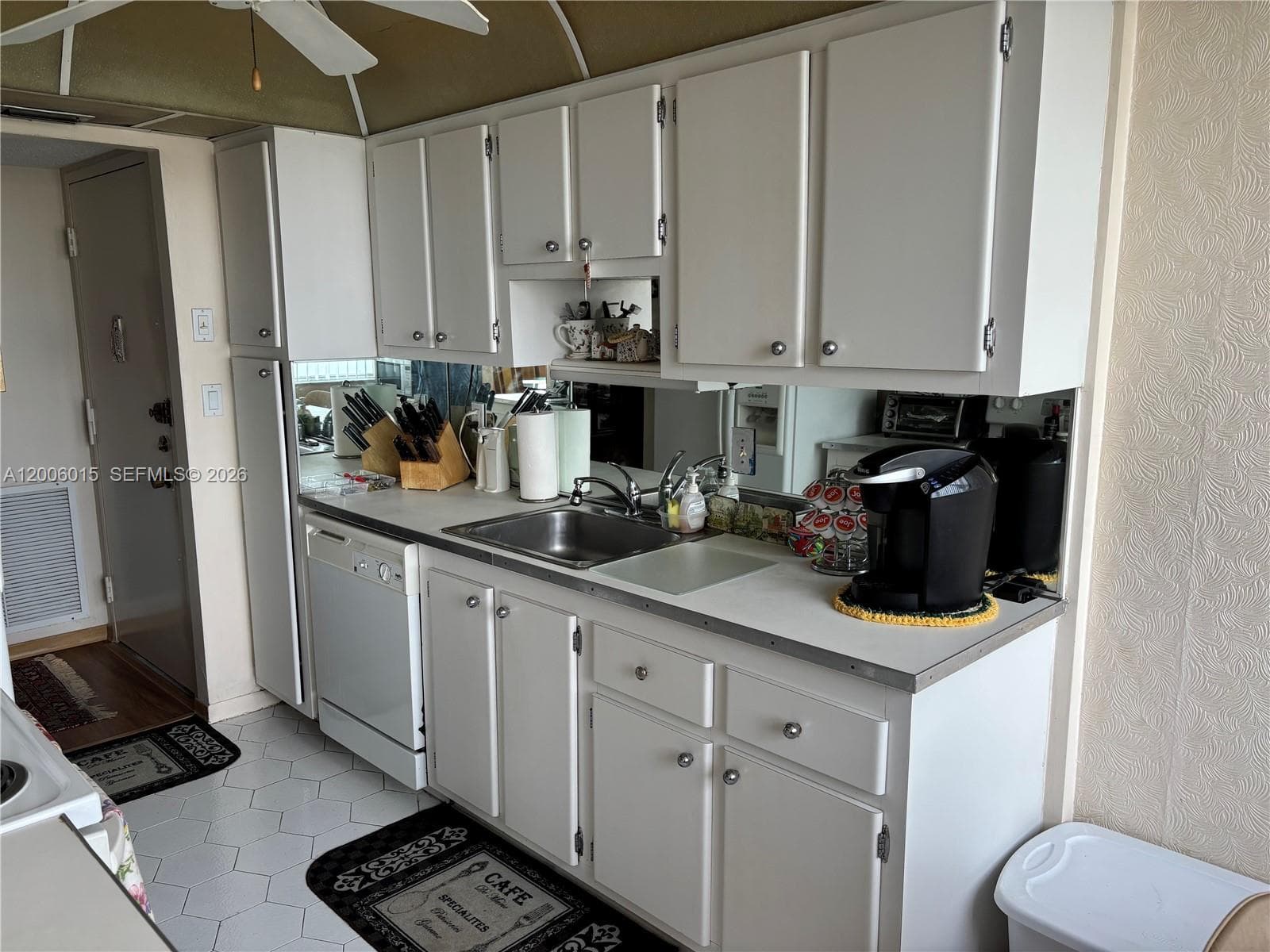 1200 NE Miami Gardens Dr # 606W, Miami FL 33179 — 12