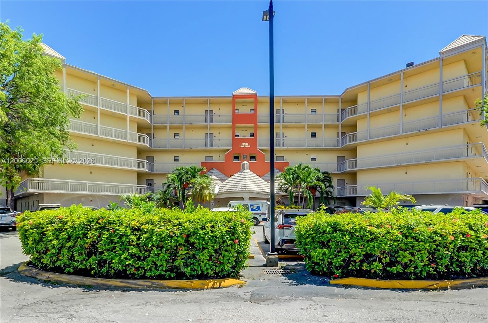 8290 Lake Dr # 108, Doral FL 33166 — 5