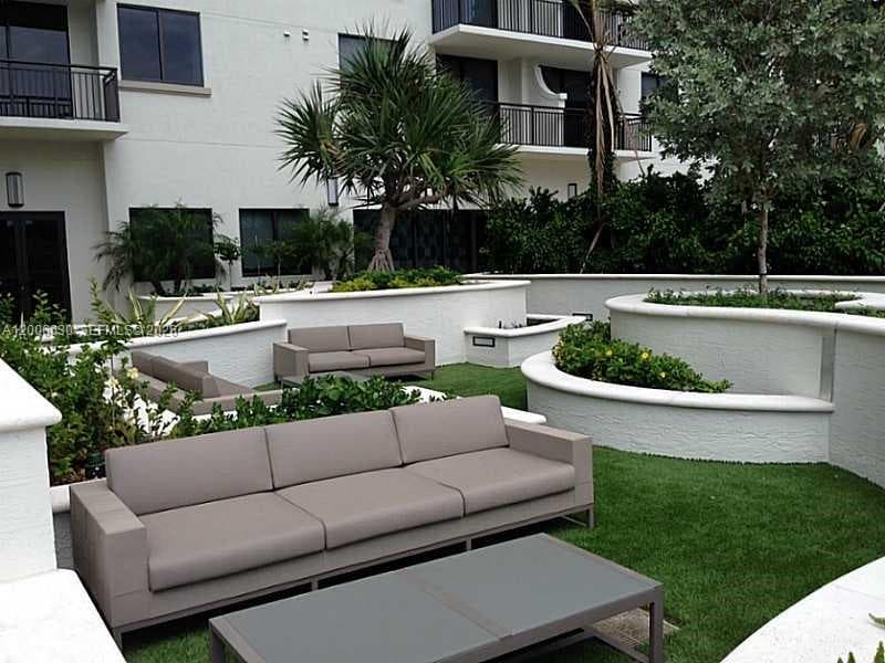 999 SW 1st Ave # 3212, Miami FL 33130 — 14