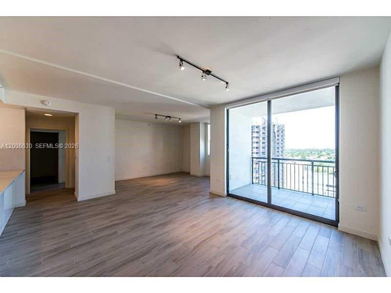 999 SW 1st Ave # 3212, Miami FL 33130 — 4