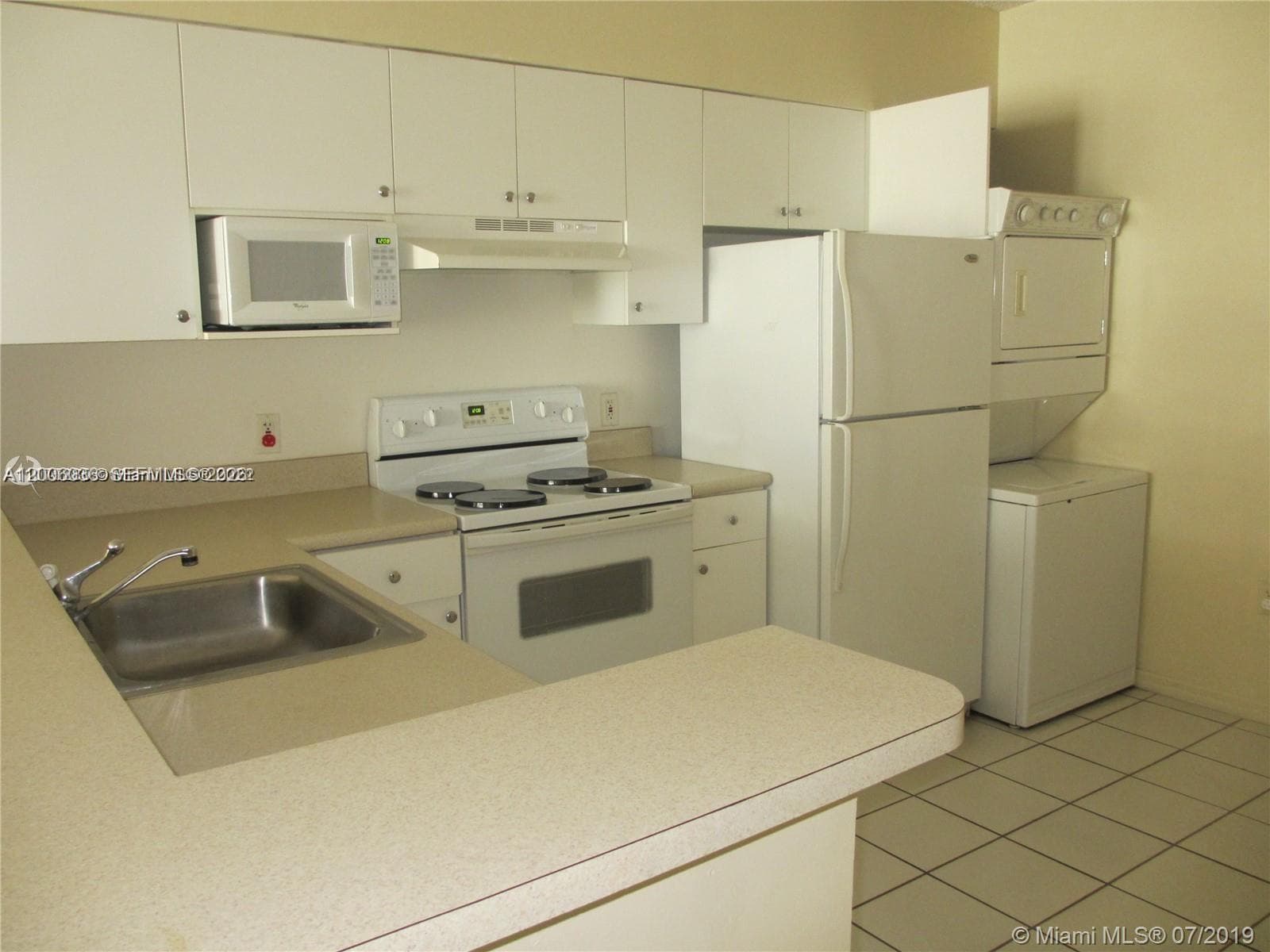 5091 NW 7th St # 807, Miami FL 33126 — 2