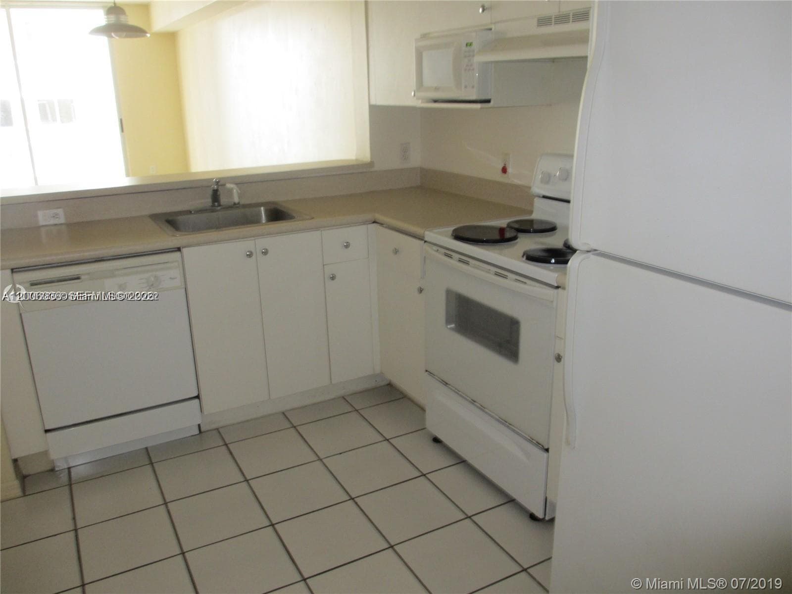 5091 NW 7th St # 807, Miami FL 33126 — 3
