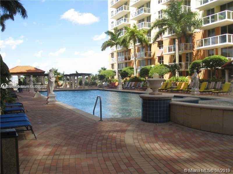 5091 NW 7th St # 807, Miami FL 33126 — 9