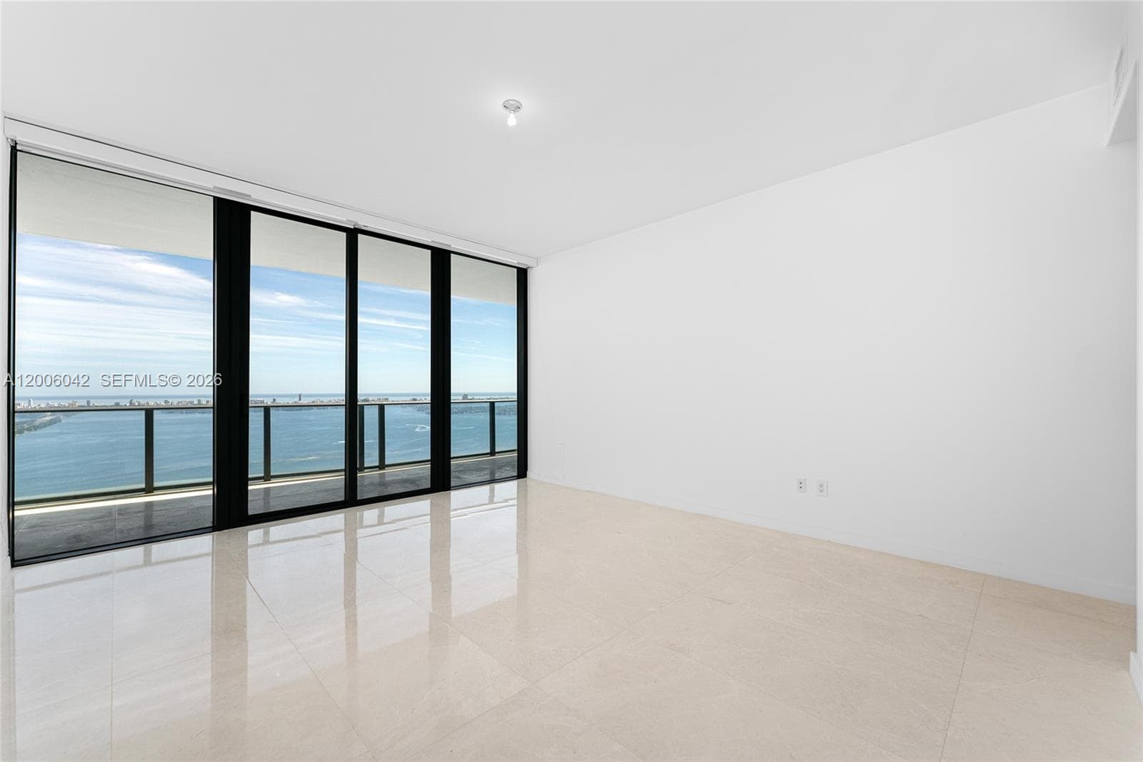 3131 NE 7th Ave, Miami FL 33137 — 15