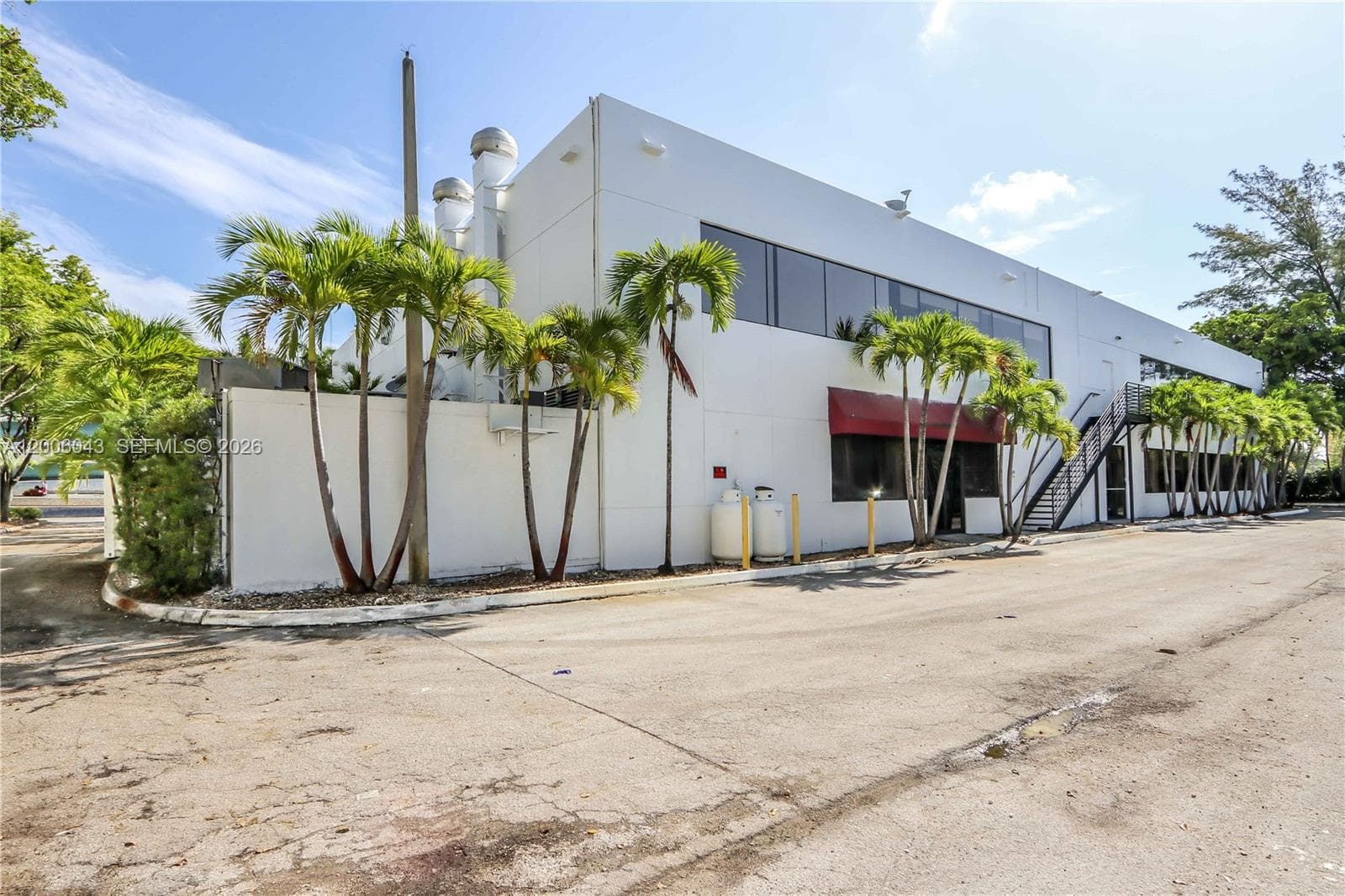 7910 NW 25th St # 207, Doral FL 33122 — 18