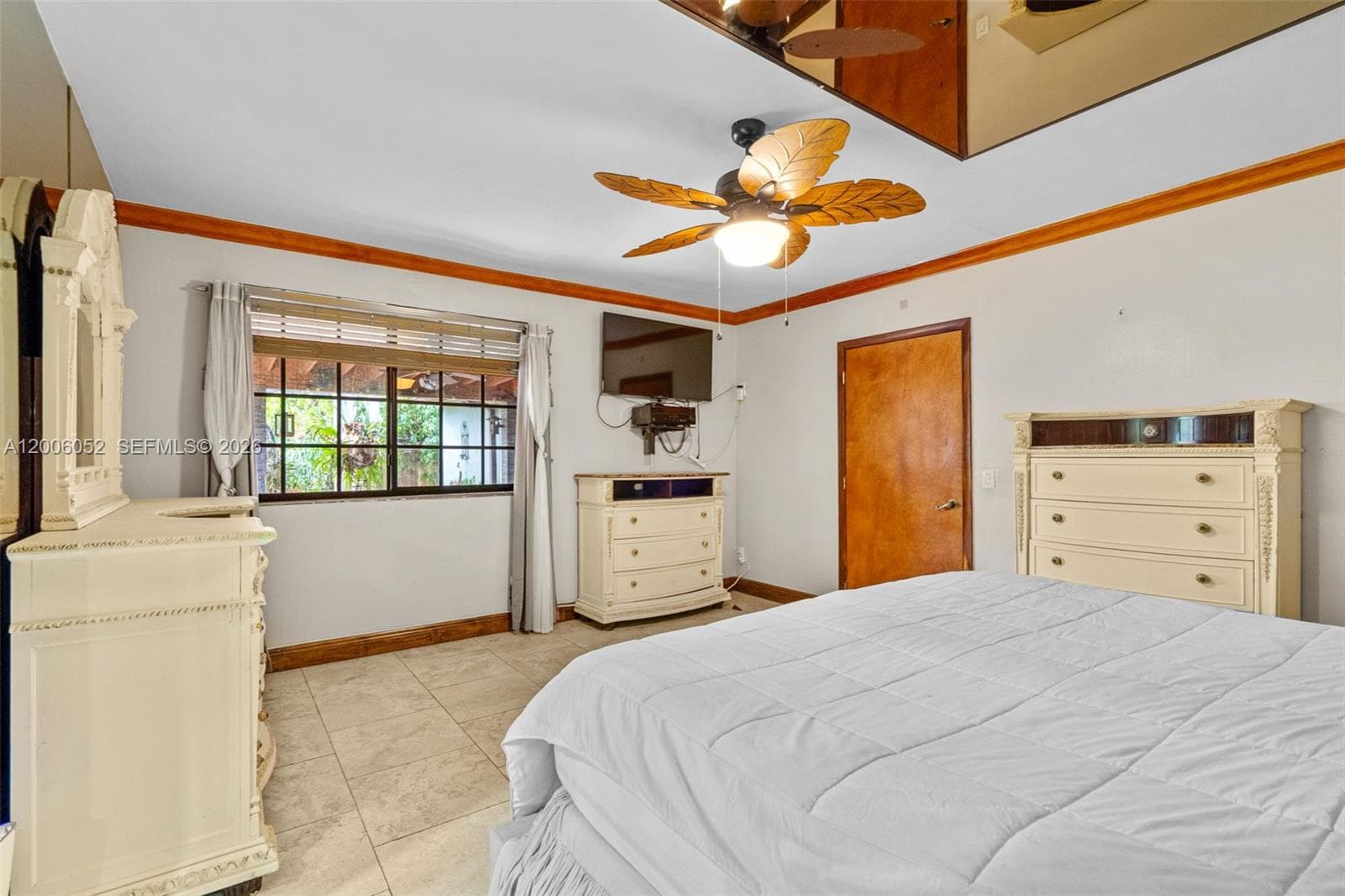 766 W 36th St, Hialeah FL 33012 — 27