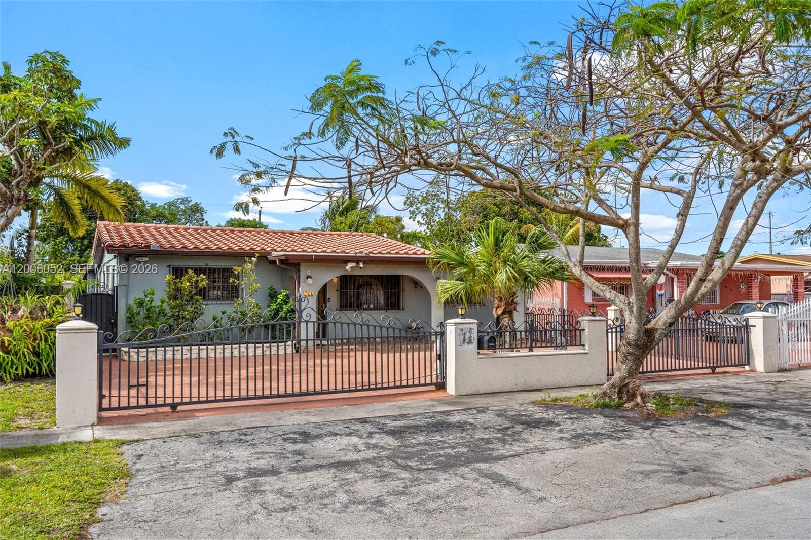 766 W 36th St, Hialeah FL 33012 — 11