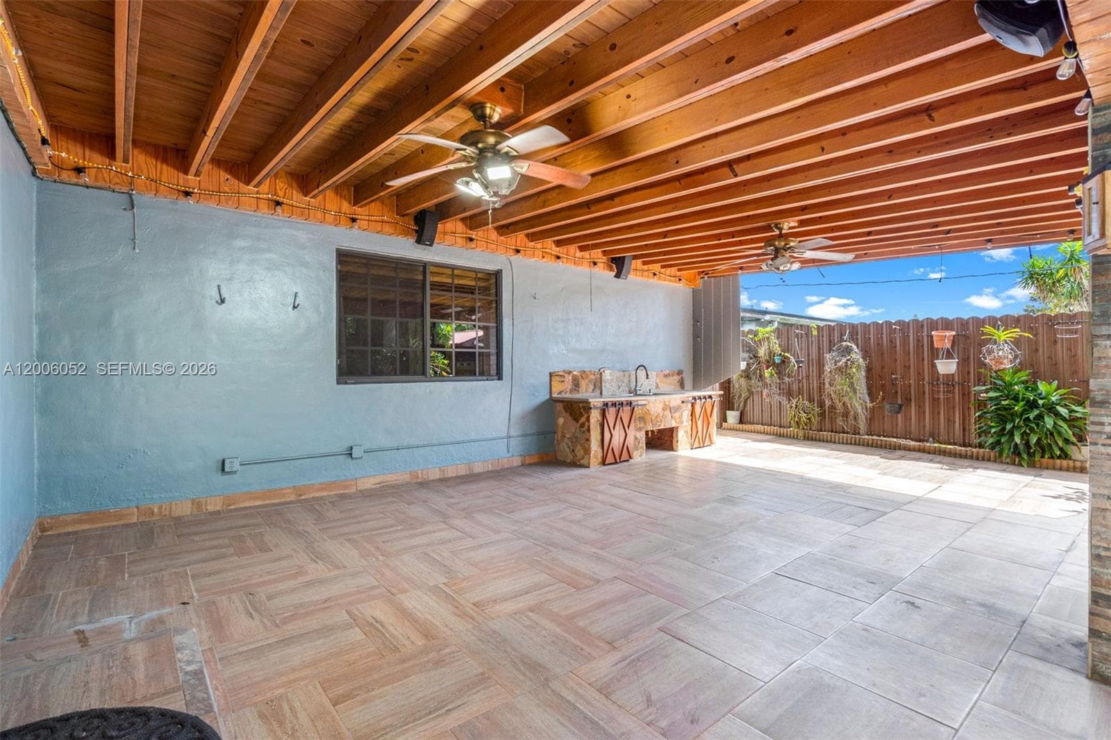766 W 36th St, Hialeah FL 33012 — 40