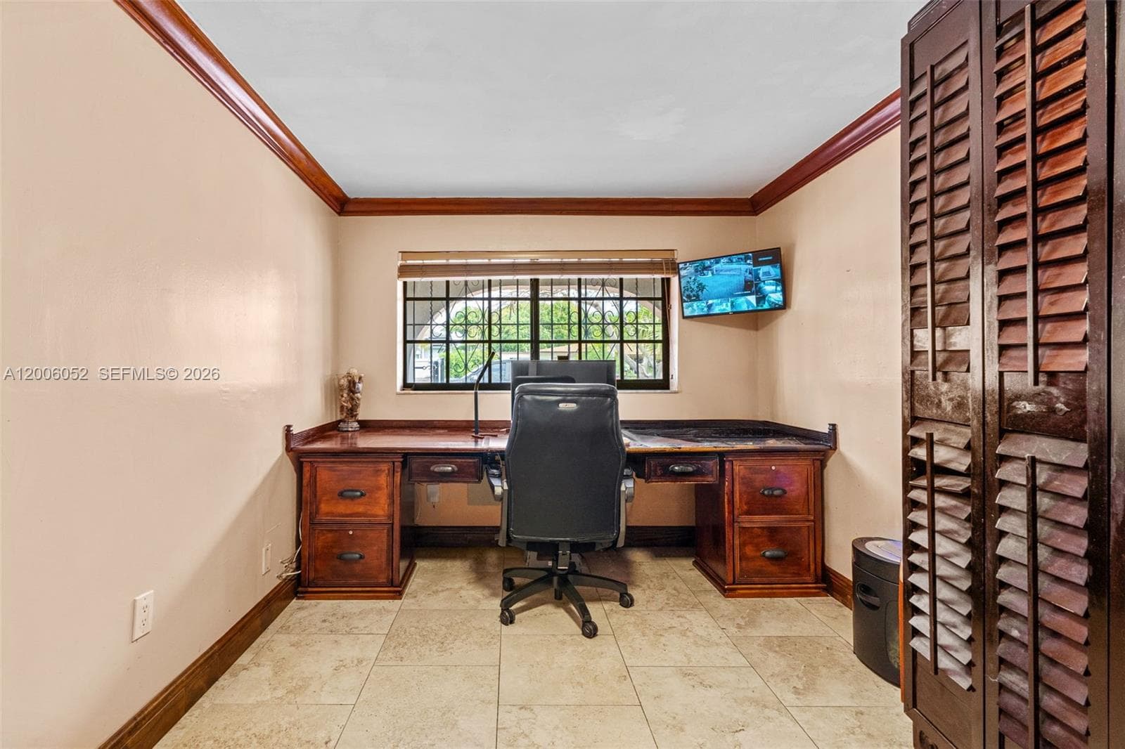 766 W 36th St, Hialeah FL 33012 — 35