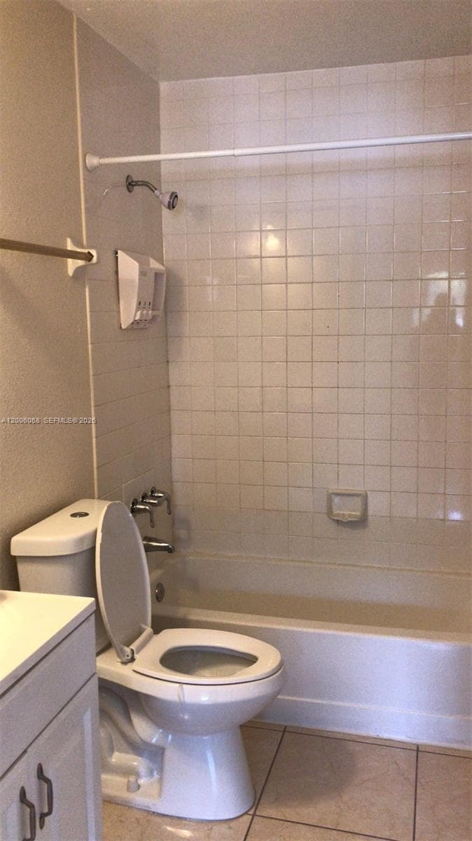 8260 NW 5th Ter # 341, Miami FL 33126 — 13