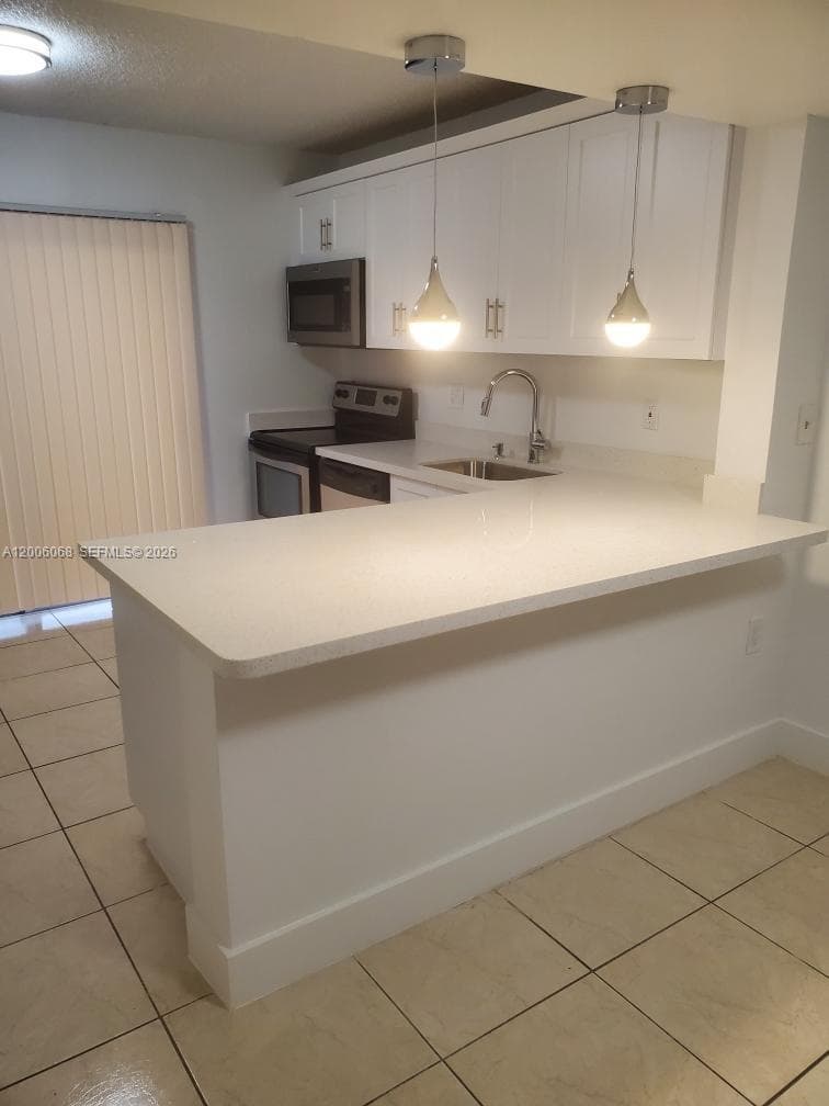 8260 NW 5th Ter # 341, Miami FL 33126 — 9