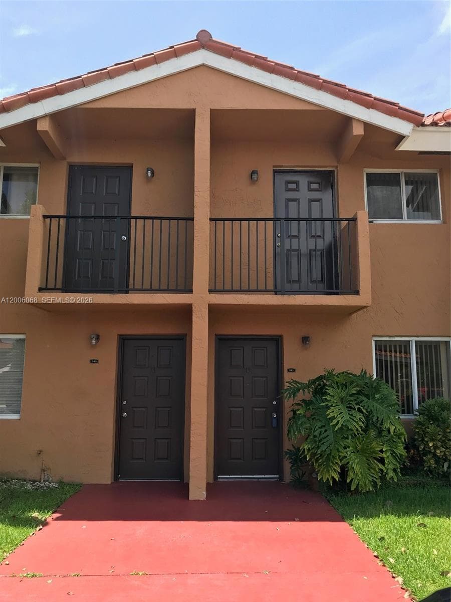 8260 NW 5th Ter # 341, Miami FL 33126 — 4