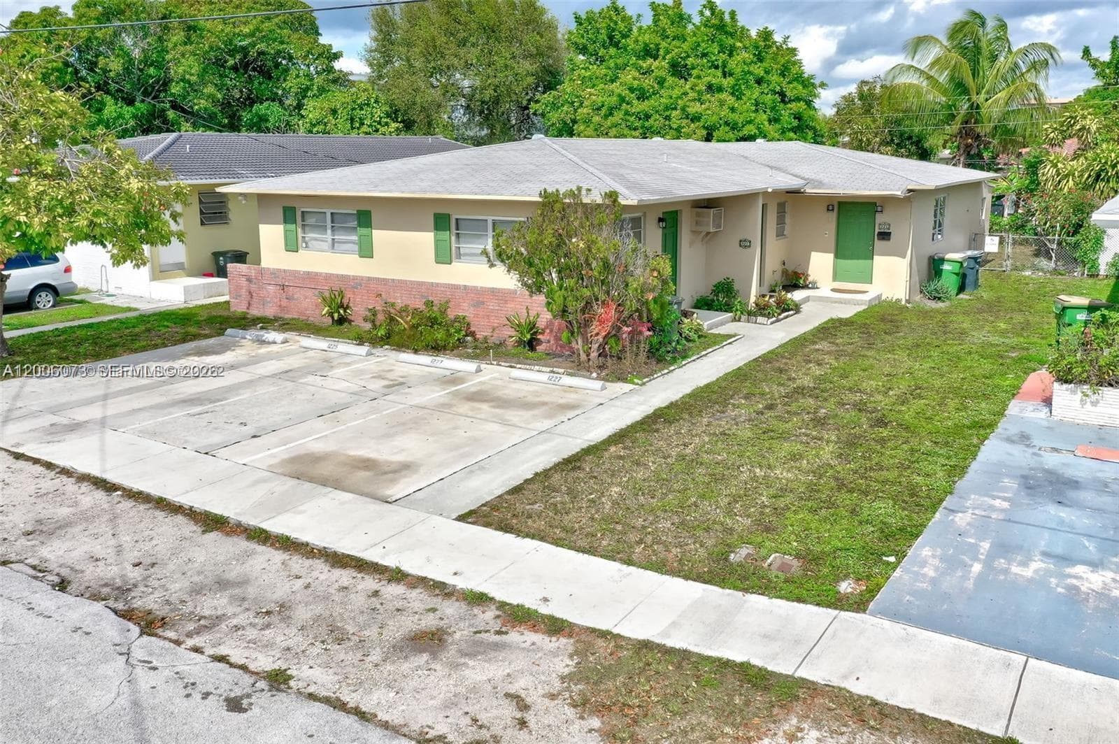 1225 NE 136th Ter # 1225, North Miami FL 33161 — 16