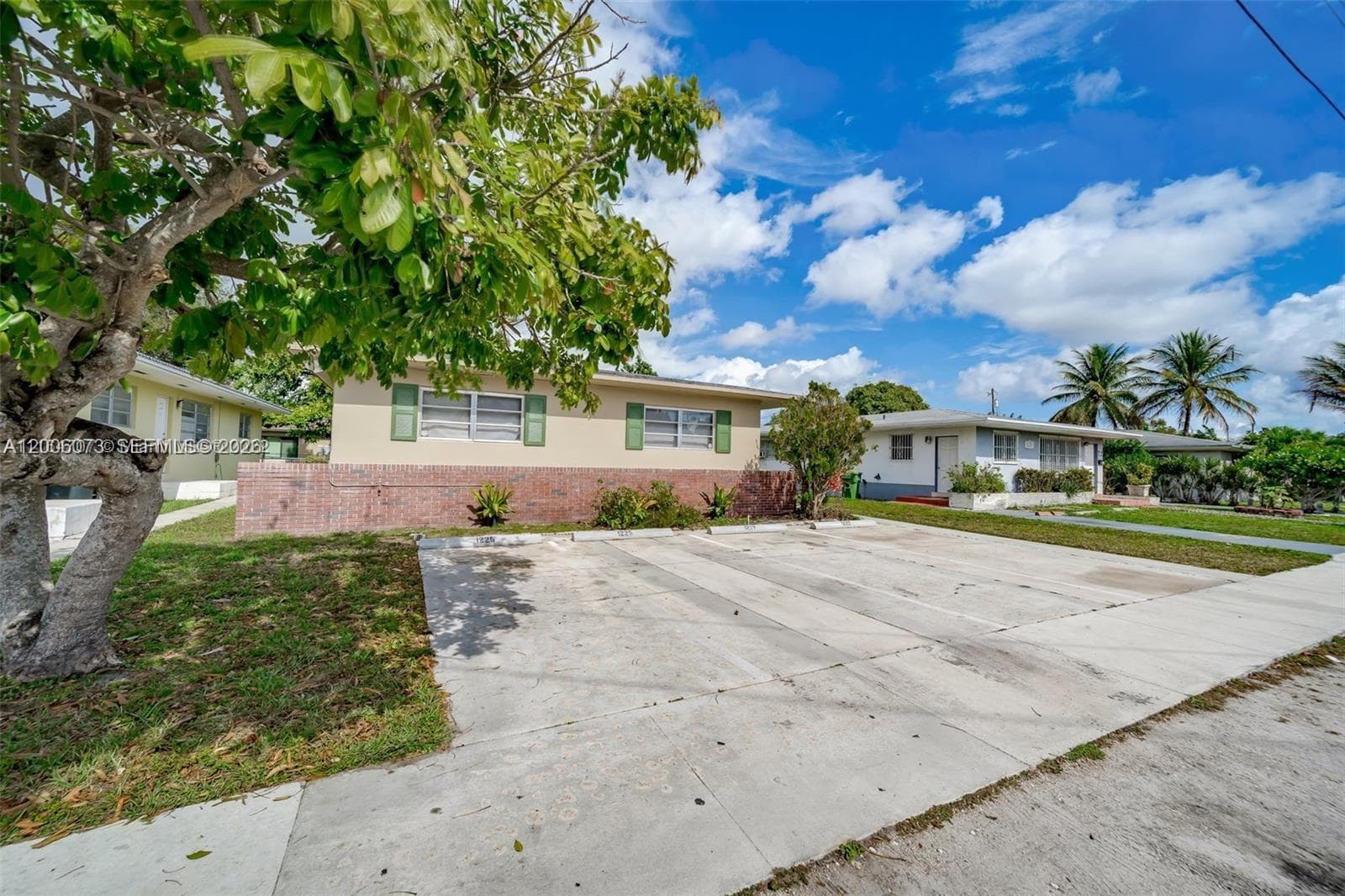 1225 NE 136th Ter # 1225, North Miami FL 33161 — 20