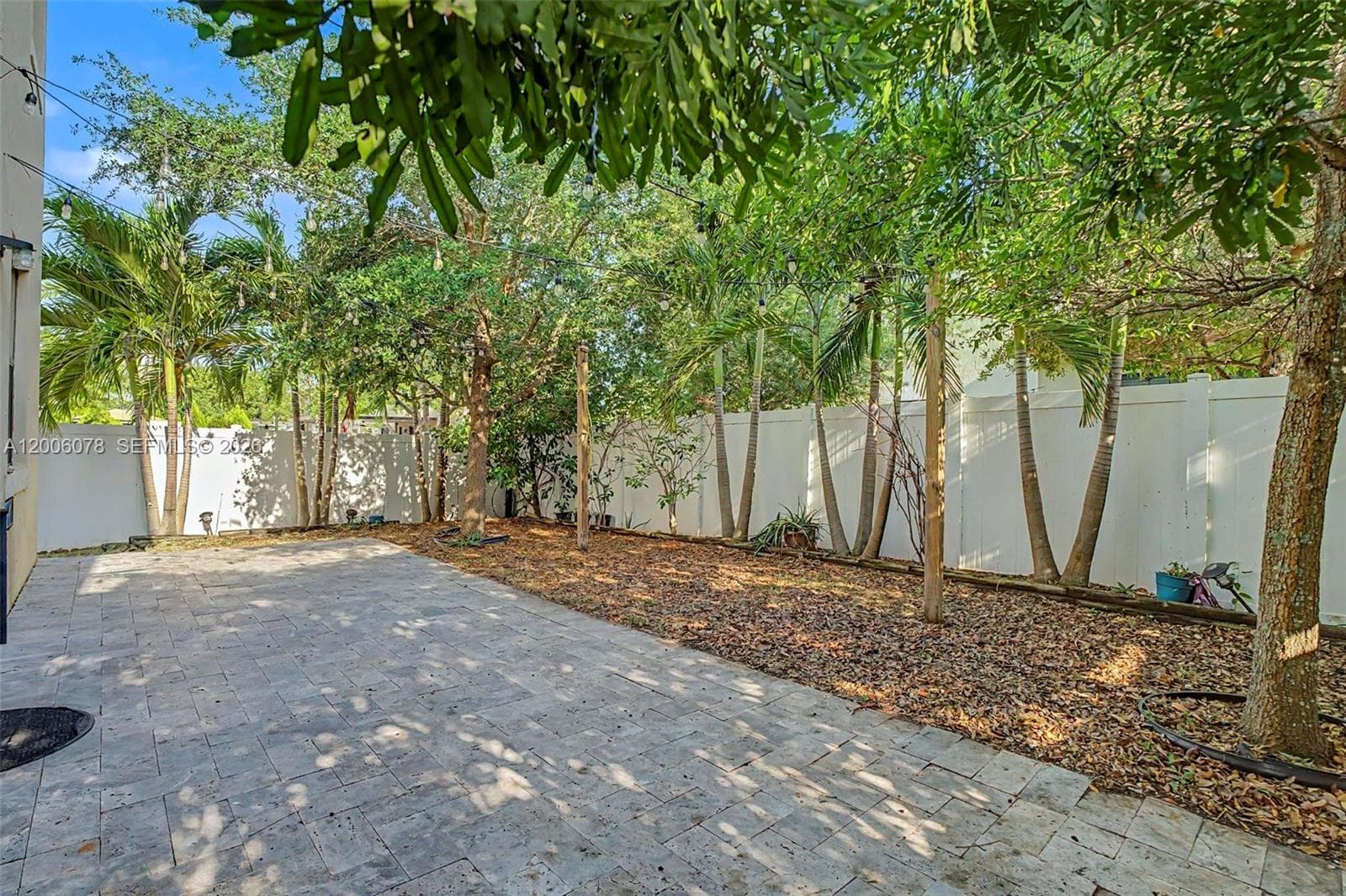 3506 W 106th Ter, Hialeah FL 33018 — 38