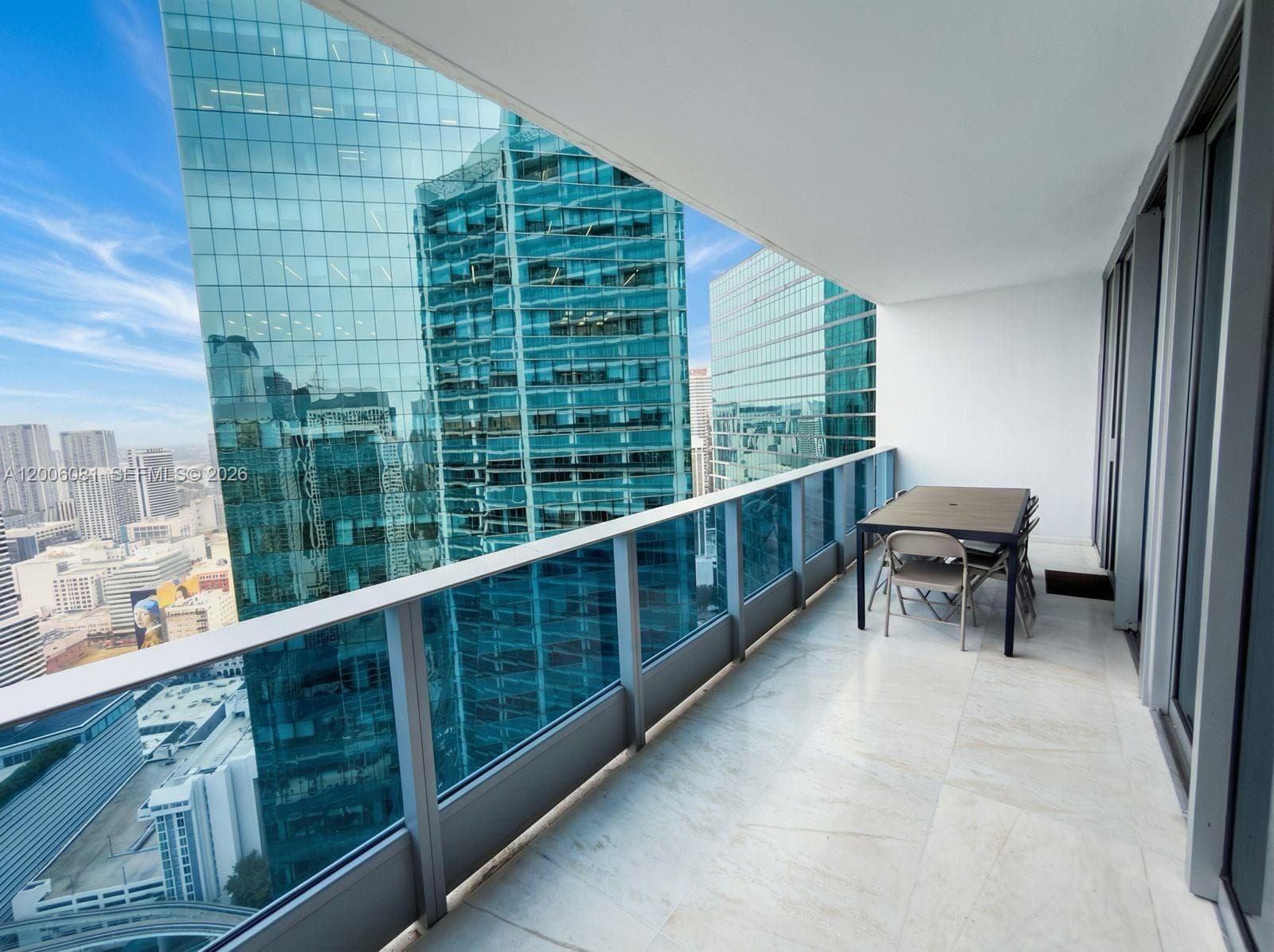 200 BISCAYNE BLVD WAY # 4310, Miami FL 33131 — 9