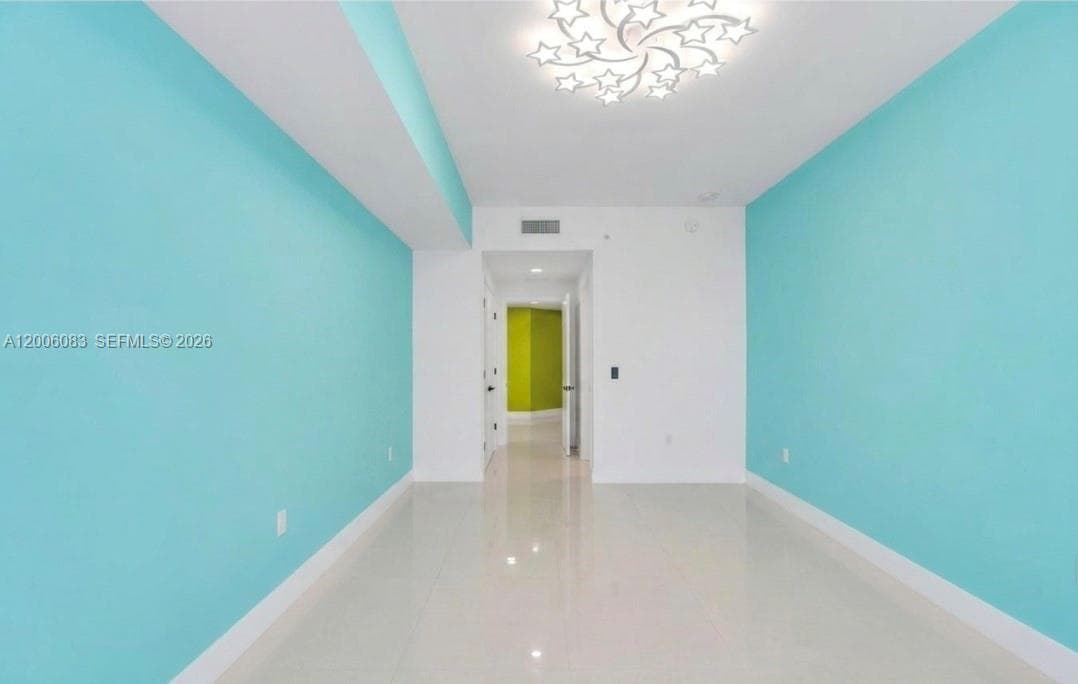 17111 Biscayne Blvd # 909, North Miami Beach FL 33160 — 50