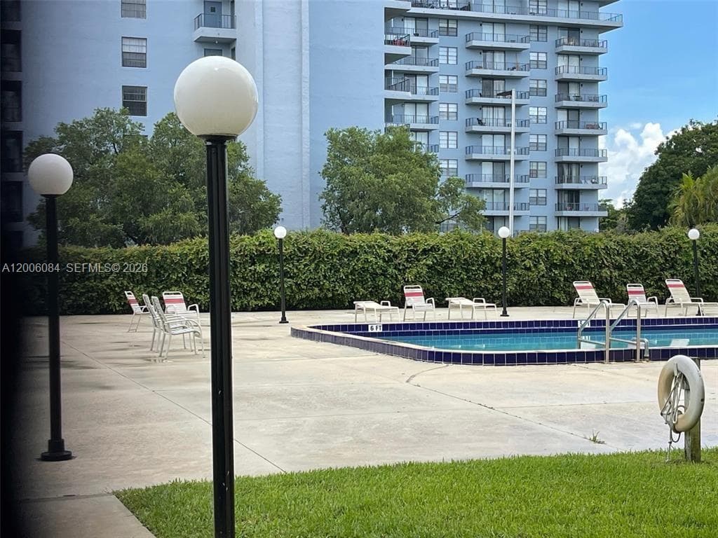 15600 NW 7th Ave # 709, Miami FL 33169 — 13