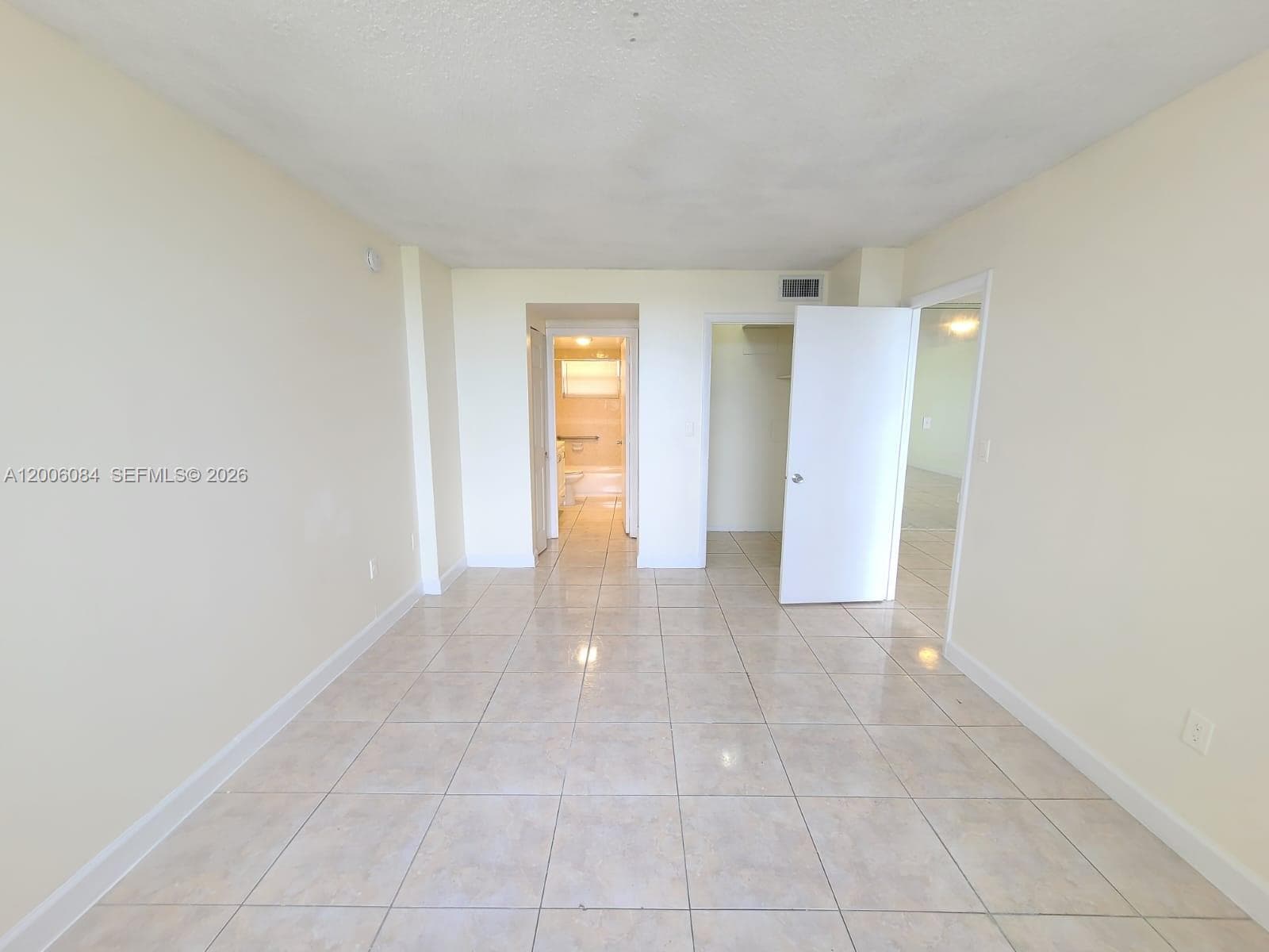 15600 NW 7th Ave # 709, Miami FL 33169 — 7