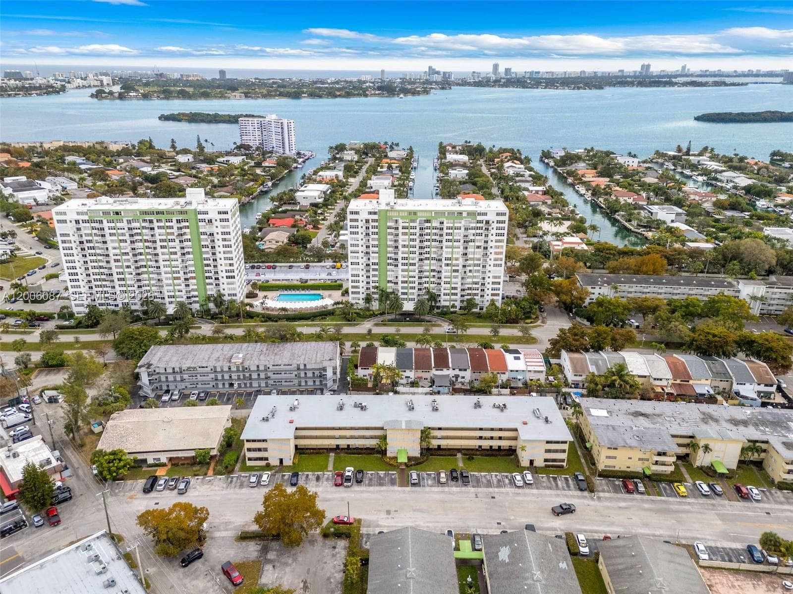 11960 NE 19th Dr # 15, North Miami FL 33181 — 20