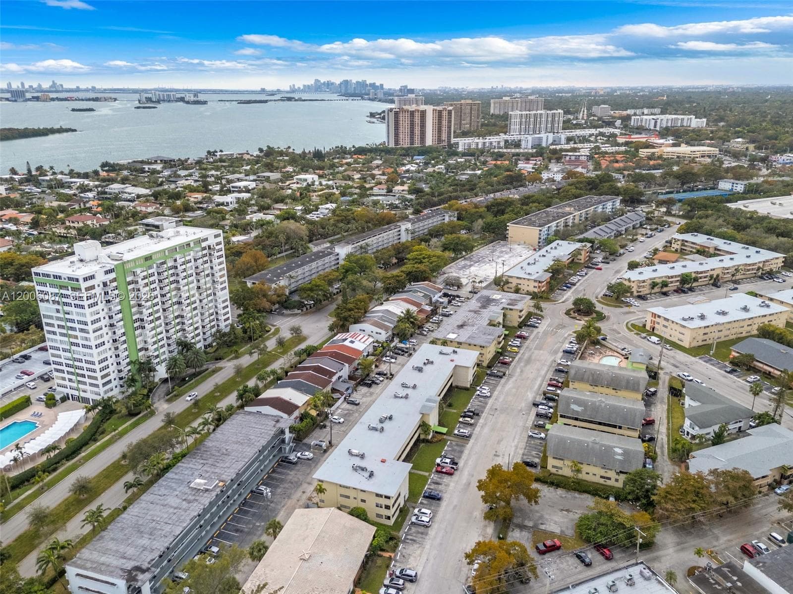 11960 NE 19th Dr # 15, North Miami FL 33181 — 30