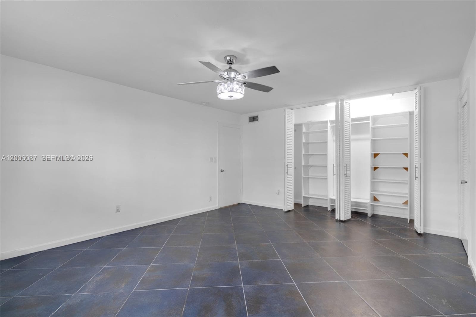 11960 NE 19th Dr # 15, North Miami FL 33181 — 11