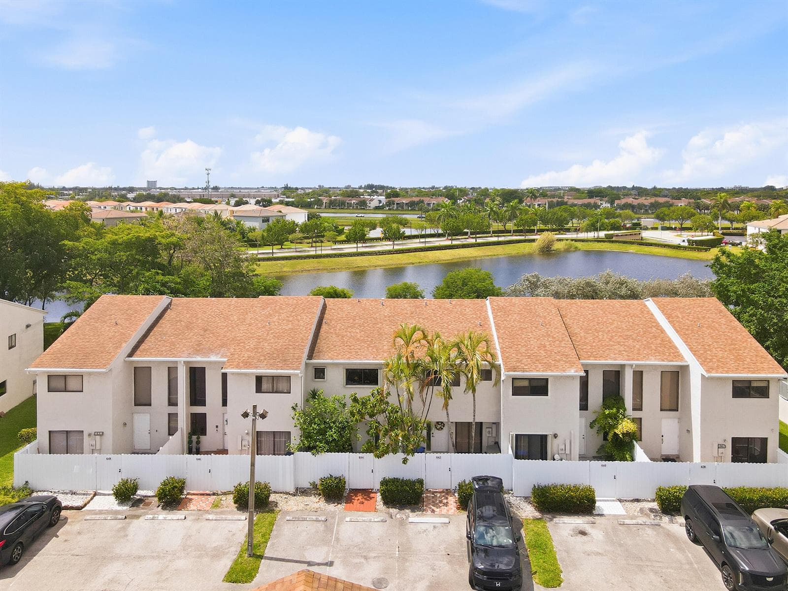 644 NE 195th Street, Miami FL 33179 — 26