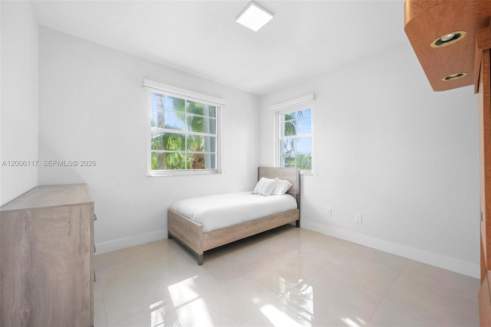 3255 NE 184th St # 12410, Aventura FL 33160 — 13