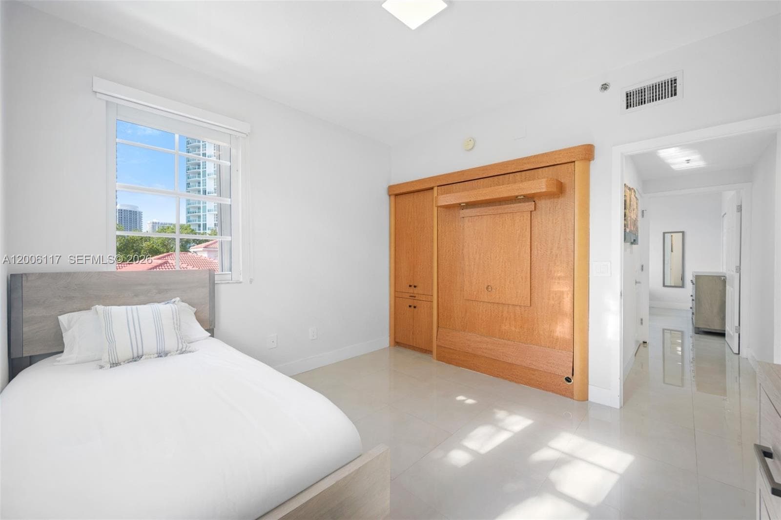 3255 NE 184th St # 12410, Aventura FL 33160 — 14