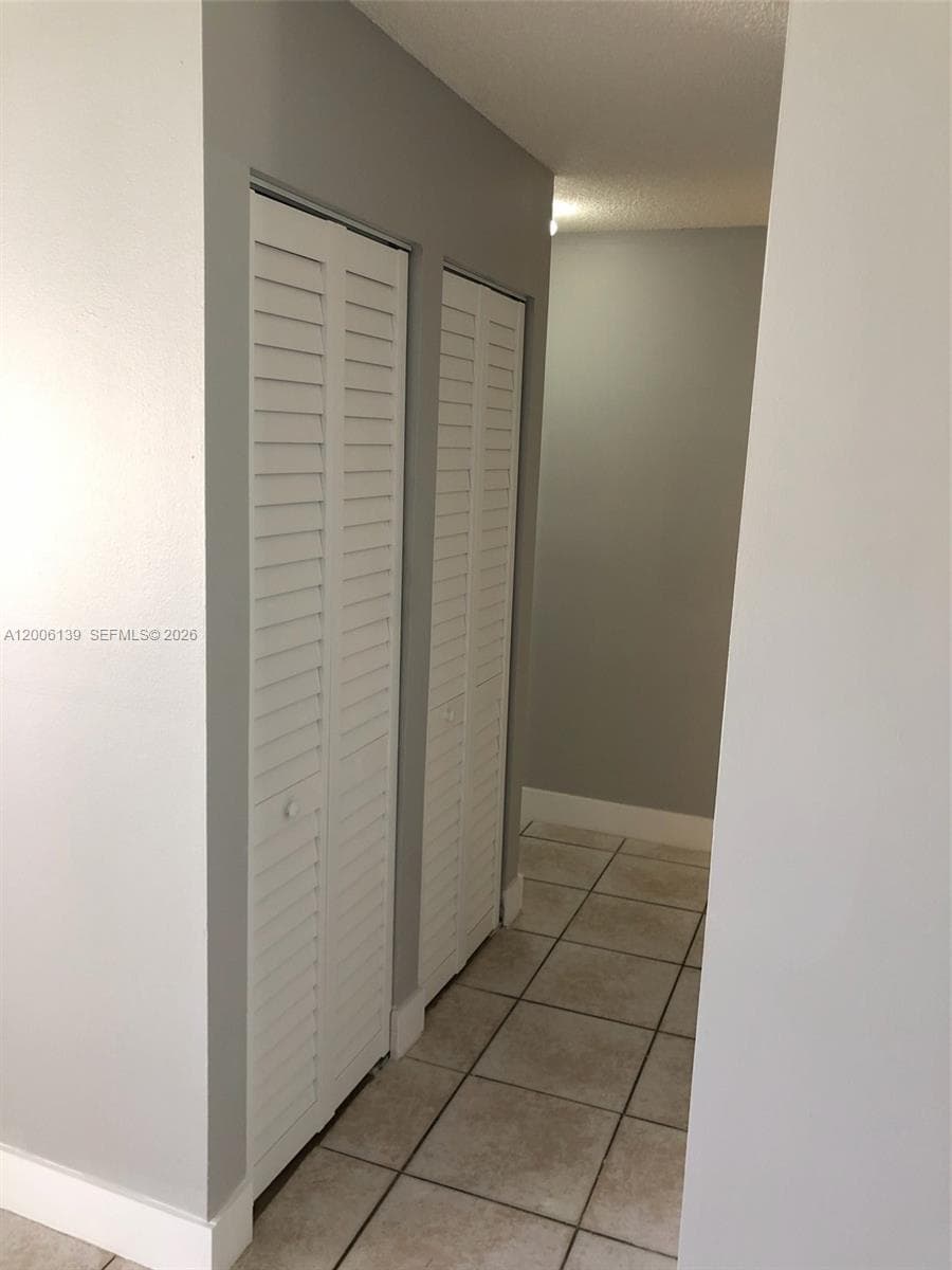 15167 SW 94th Ter # 1, Miami FL 33196 — 18
